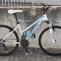 Bicicletta MTB da donna BH Spike 26"