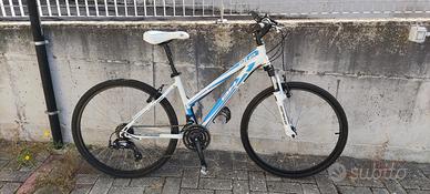 Bicicletta MTB da donna BH Spike 26"