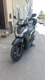 HONDA SH 300 SPORT