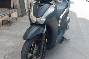 HONDA SH 300 SPORT