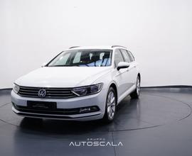 VOLKSWAGEN Passat Variant 2.0 TDI 150cv DSG Busi