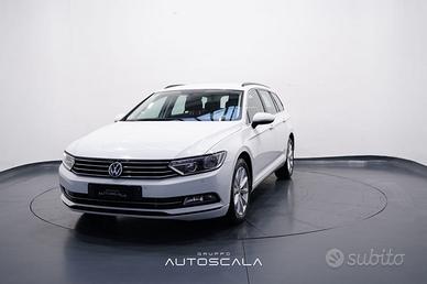 VOLKSWAGEN Passat Variant 2.0 TDI 150cv DSG Busi