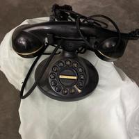 Telefono nero