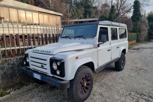 LAND ROVER DEFENDER 110/130 M.Y. 07 110 2.4 TD S.W