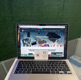 MacBook Pro 13 2022 M2 13 pollici 256-8GB usato