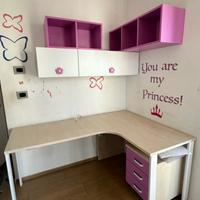 Scrivania angolare cameretta + pensili e cassettie