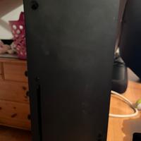 Xbox serie x con due controlle + cuffie