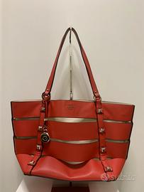 Borsa guess