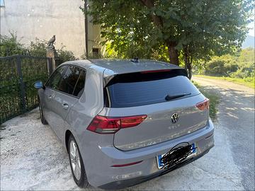 Automobili golf 8