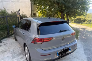 Automobili golf 8