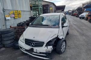 Ricambi Mercedes a 150 anno 2008