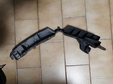 Staffa Supporto Paraurti post Sx