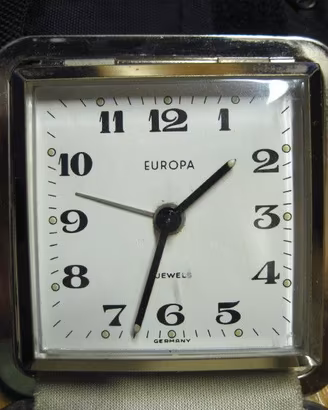 Sveglia da viaggio/comodino