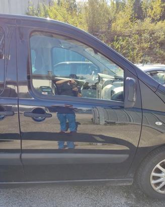Porta anteriore dx nuda FIAT SCUDO del 2011