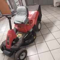 trattorino tagliaerba 