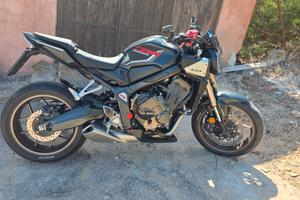 Honda cb 650 r