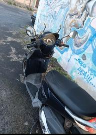 Aprilia 125 PREZZO POCO TRATTABILE