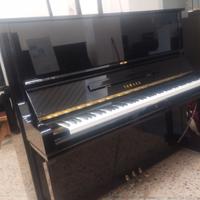 Pianoforte Yamaha U3AS con pedale tonale da palco