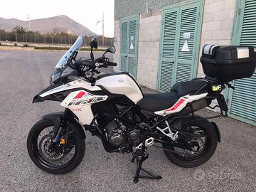 Benelli Trk 502 x