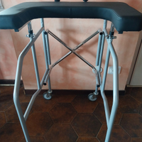 Deambulatore per fisioterapia