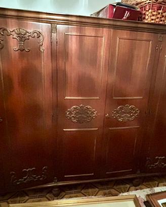 Camera da letto completa antica