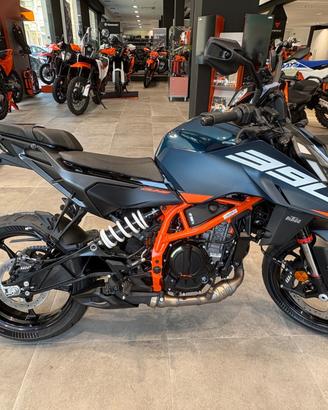 KTM 390 DUKE 2026