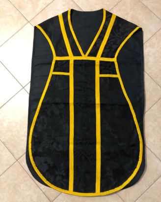 Antica Pianeta sacerdote + accessori