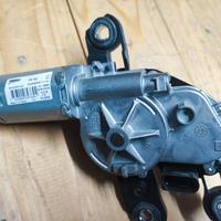 Motorino tergicristalli portellone posteriore.