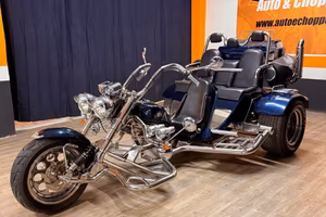 PAZZESCO BOOM TRIKE CUSTOM IN CONDIZIONI DA VETRIN