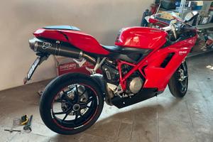 Ducati 848
