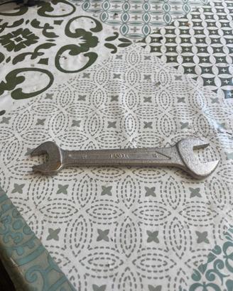 Chiave fissa da 13 e 17 mm marchiata Lancia