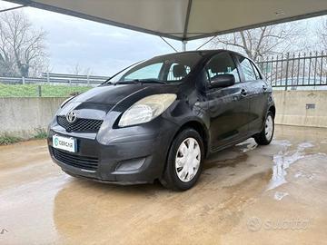TOYOTA Yaris 1.0 5 porte OK NEIèATENTATI BòUETHO
