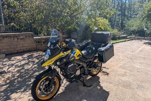 v-strom 650xt  super accessoriato 