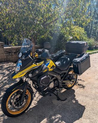 v-strom 650xt  super accessoriato 