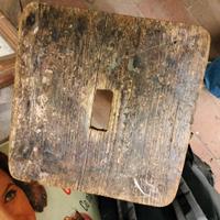 Sgabello in legno vintage