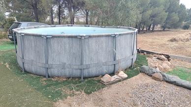 piscina fuori terra