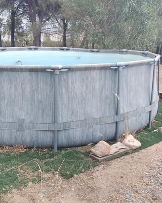 piscina fuori terra