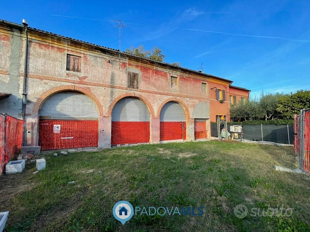 Subito Empire Real Estate Agenzia immobiliare Rif.Rif. 18 rustico