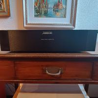Meridian 556 amplificatore finale