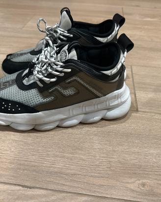 Versace chain reaction 43