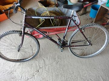 Mountain Bike Vintage TOP GUN 7000 