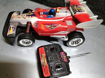 Macchina telecomandata