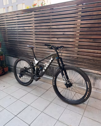Trek Slash 9.7 Taglia L