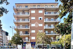 4 LOCALI A RENDE