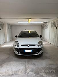 Macchina neo patentati Fiat punto EVO