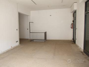 Negozio ufficio a San Giorgio