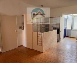 BILOCALE IN ZONA SERVITA  ( RIF. E96-3004)