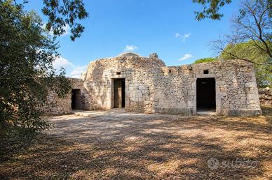 CASA DI CORTE A OSTUNI