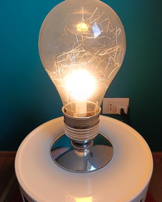 lampada da tavolo touch Brandani