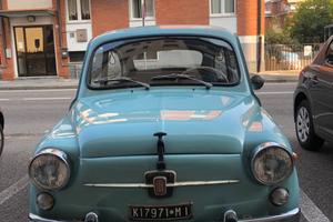 Fiat 600 d fanalona conservata